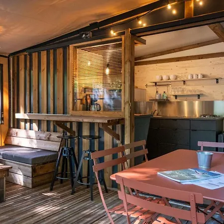 Κάμπινγκ Huttopia Caminos De Galicia Prado (Pontevedra)