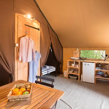Campsite Huttopia Caminos De Galicia