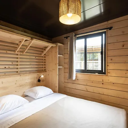 Κάμπινγκ Huttopia Caminos De Galicia *